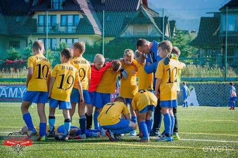 Drużyny z Akademii Piłkarskiej Champions Brzesko grają z najlepszymi!!!