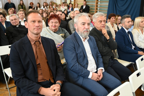 Czterdzieści lat „Dwójki”