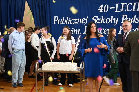 Czterdzieści lat „Dwójki”