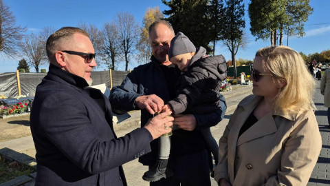 Zebrano prawie 13 tysięcy na odnowę cmentarza