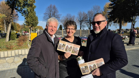 Zebrano prawie 13 tysięcy na odnowę cmentarza