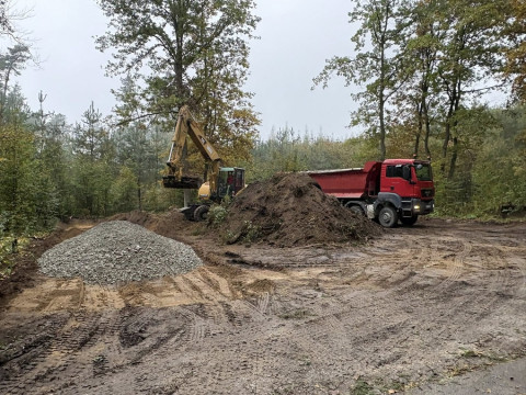 Miejsce odpoczynku w Lesie Szczepanowskim
