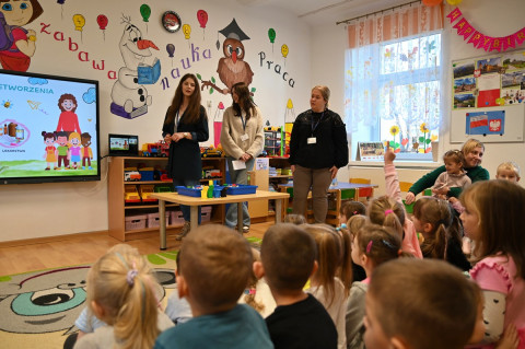 Przedszkolak mały i duży przyrodzie służy