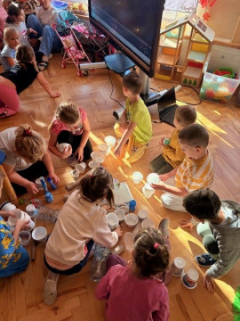 Przedszkolak mały i duży przyrodzie służy