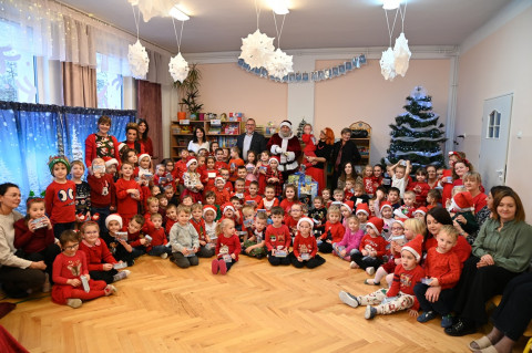 Mikołaj odwiedził przedszkola