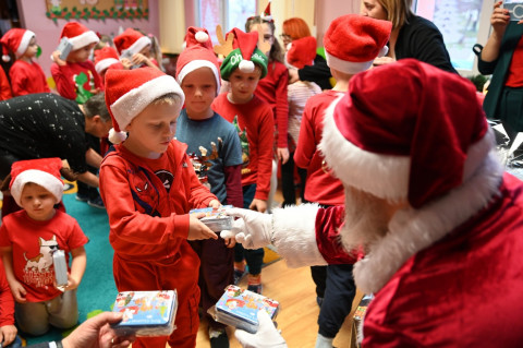 Mikołaj odwiedził przedszkola