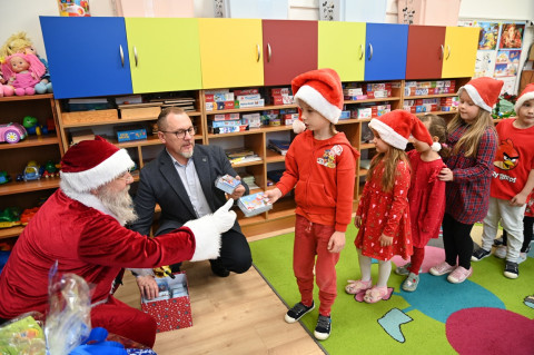 Mikołaj odwiedził przedszkola