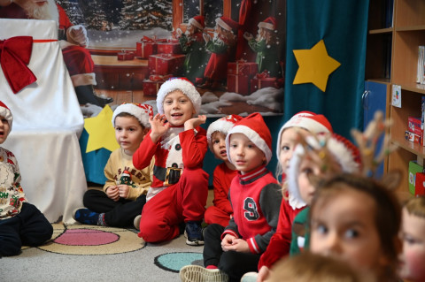 Mikołaj odwiedził przedszkola