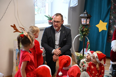 Mikołaj odwiedził przedszkola