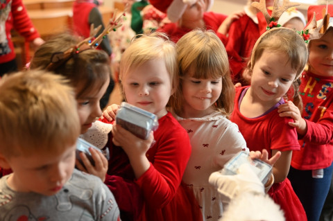 Mikołaj odwiedził przedszkola