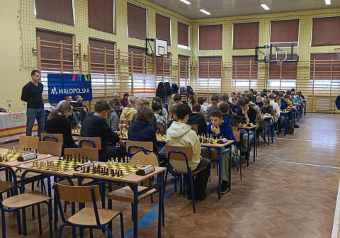 Szachowi wicemistrzowie województwa z Poręby Spytkowskiej