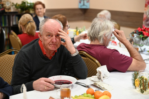 Przedświąteczne spotkanie w Domu Seniora