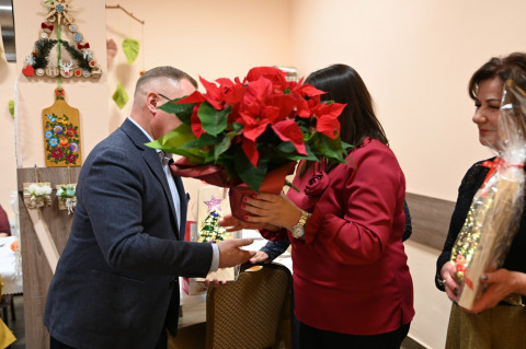 Przedświąteczne spotkanie w Domu Seniora