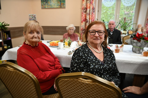 Przedświąteczne spotkanie w Domu Seniora