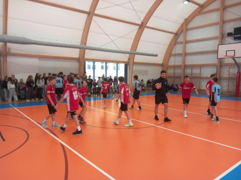 Szczepanów triumfuje w koszykówce