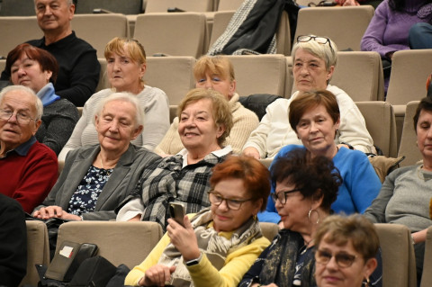 Studenci UTW świętowali dzień wcześniej