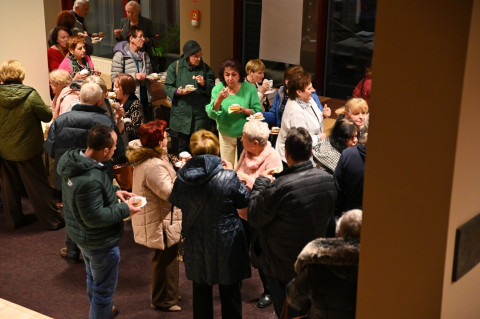 Studenci UTW świętowali dzień wcześniej