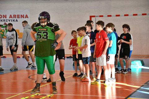 Futbolowa lekcja w Mokrzyskach