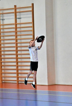 Futbolowa lekcja w Mokrzyskach