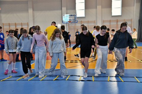 Futbolowa lekcja w Mokrzyskach