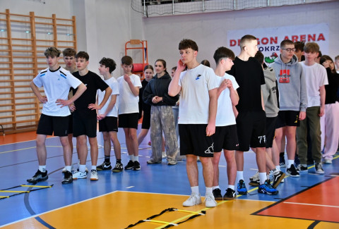 Futbolowa lekcja w Mokrzyskach