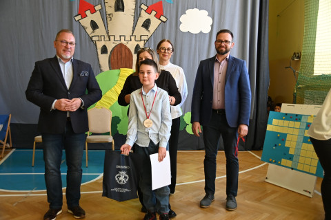 Książka łączy pokolenia - gratulujemy!