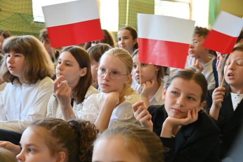 Uczniowie pamiętają o Konstytucji
