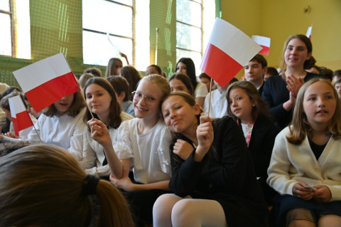 Uczniowie pamiętają o Konstytucji