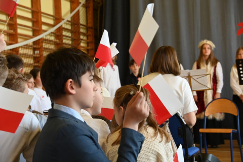 Uczniowie pamiętają o Konstytucji