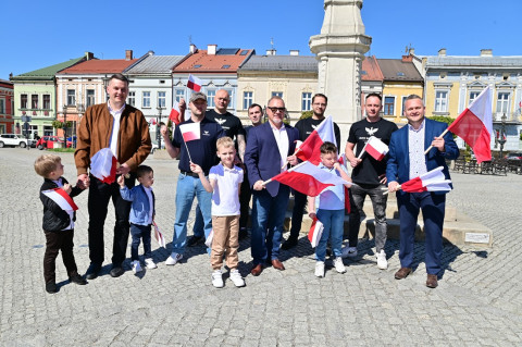 BIAŁO-CZERWONE Brzesko