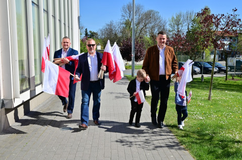 BIAŁO-CZERWONE Brzesko