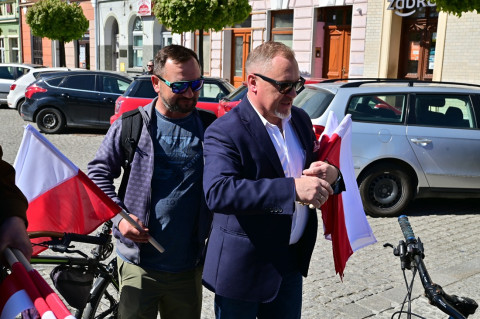 BIAŁO-CZERWONE Brzesko