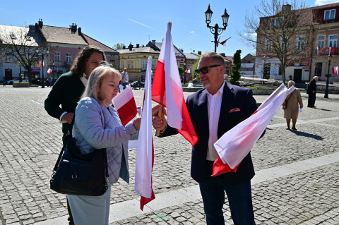 BIAŁO-CZERWONE Brzesko