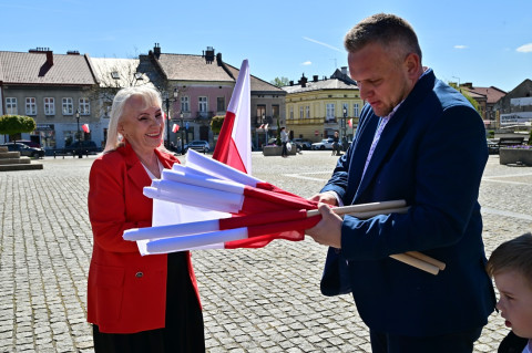 BIAŁO-CZERWONE Brzesko