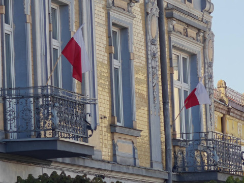 BIAŁO-CZERWONE Brzesko