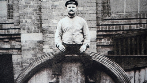 „Awangarda reklamy. Browar Jana Götza i Götz-Okocimscy w latach 1845–1939”