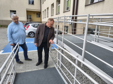 Dostępne i przyjazne szkoły – za nami połowa projektu