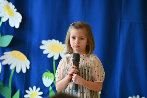 Wierszem i piosenką o papieżu