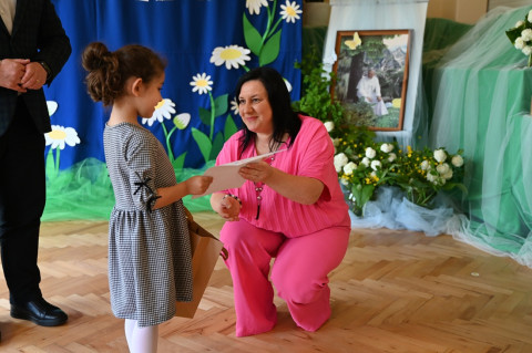 Wierszem i piosenką o papieżu