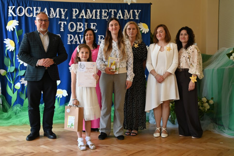 Wierszem i piosenką o papieżu