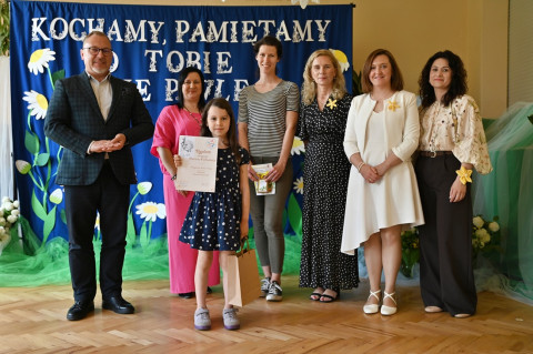 Wierszem i piosenką o papieżu