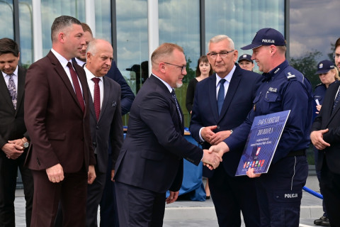 Policjanci już w nowej komendzie