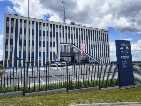 Policjanci już w nowej komendzie