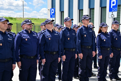 Policjanci już w nowej komendzie