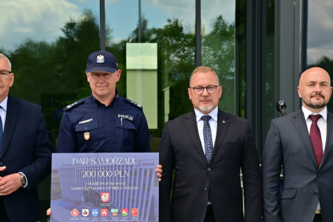 Policjanci już w nowej komendzie