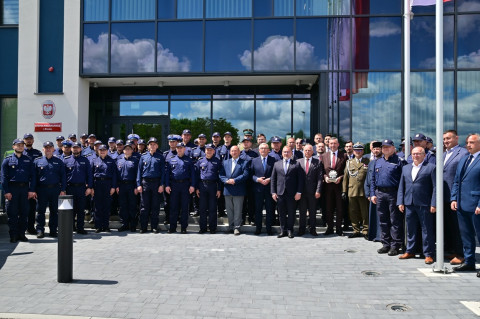 Policjanci już w nowej komendzie