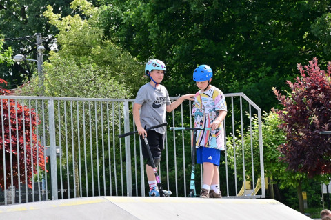 Wakacyjne warsztaty na skateparku