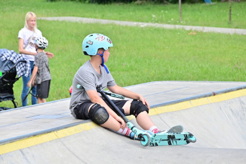 Wakacyjne warsztaty na skateparku