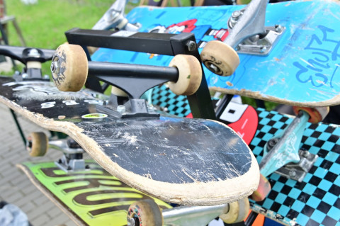 Wakacyjne warsztaty na skateparku