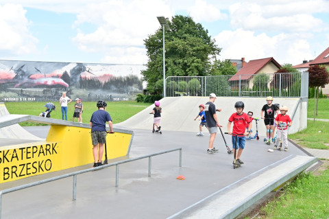 Wakacyjne warsztaty na skateparku